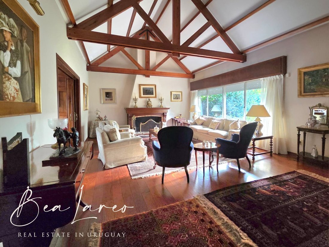 House in Montevideo, Departamento de Montevideo, Uruguay 4 - 18002324