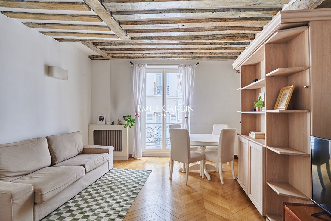 Apartment in Odéon, Paris 6e Arrondissement, Paris 1 - 18002503