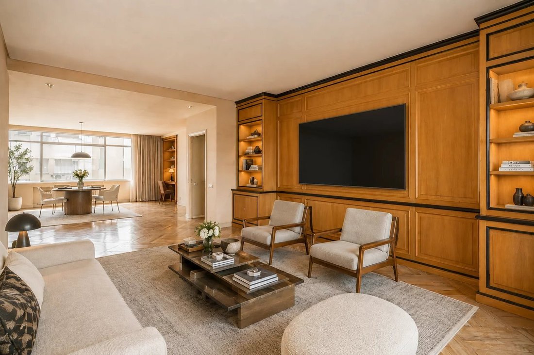 Apartment in Chamberi, Madrid, Spain 5 - 16779030