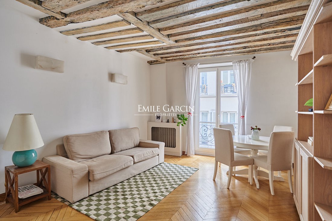 Apartment in Odéon, Paris 6e Arrondissement, Paris 2 - 18002503