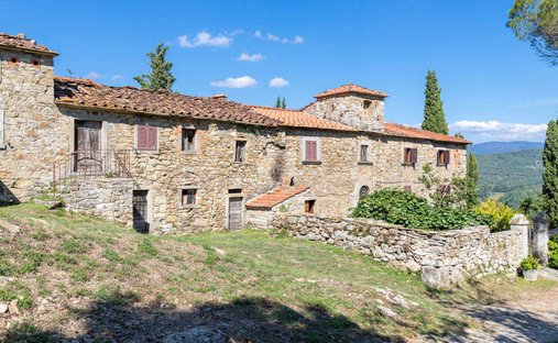 Casa de Campo en Talla, Toscana, Italia 1