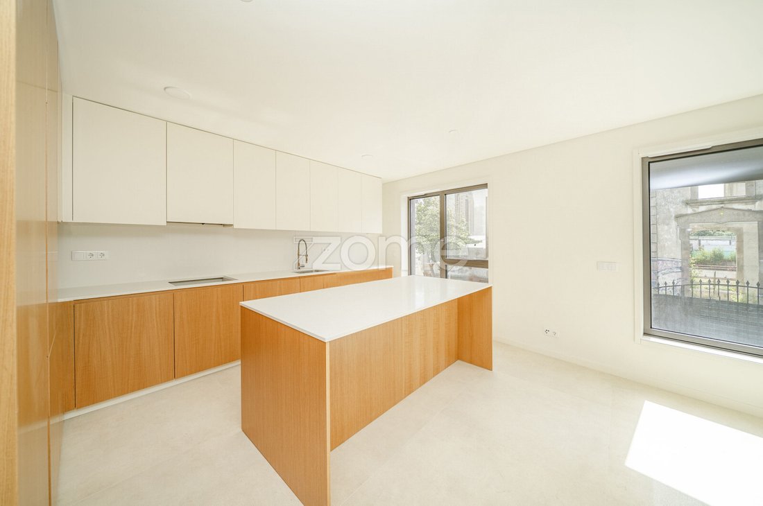 Apartment in Cedofeita, Santo Ildefonso, Se, Miragaia, Sao Nicolau e Vitoria, Porto District, Portugal 2 - 18002518