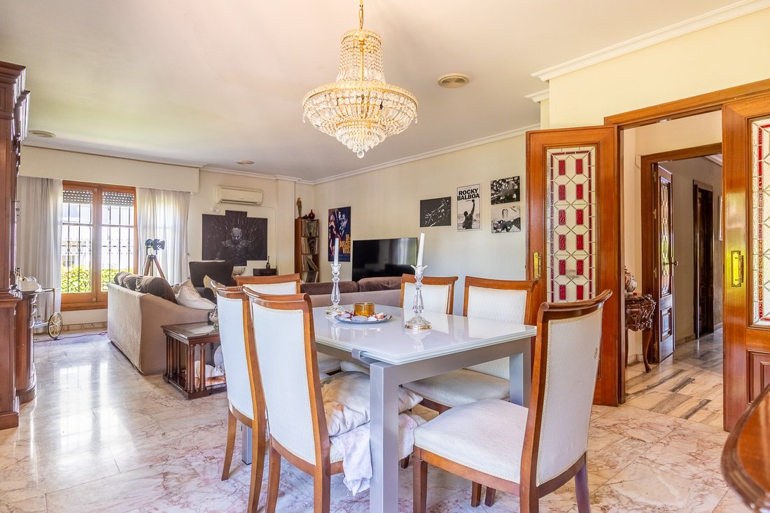 House in Distrito San Pablo-Santa Justa, Seville, Spain 4 - 18002301