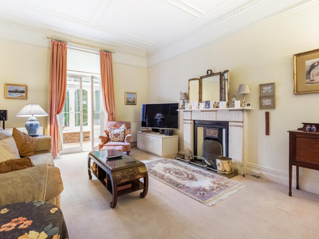 House in Ealing (London Borough of Ealing), Ealing, England 3 - 18000708