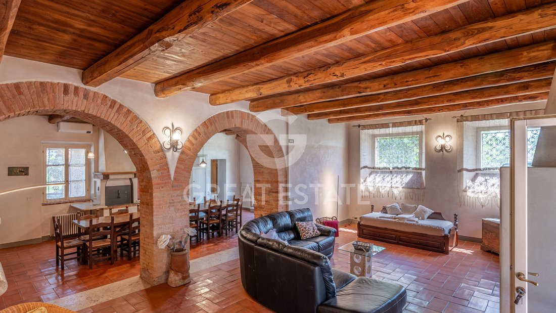 Estate in Montepulciano, Tuscany, Italy 5 - 18002126