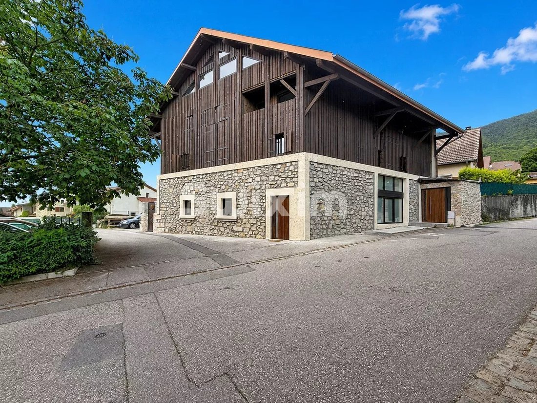 Casa a Crozet, Auvergne-Rodano-Alpi, Francia 4 - 18000734