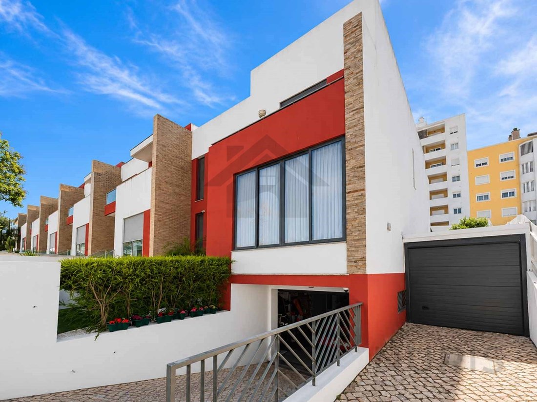House in Portimao, Algarve, Portugal 2 - 18002419
