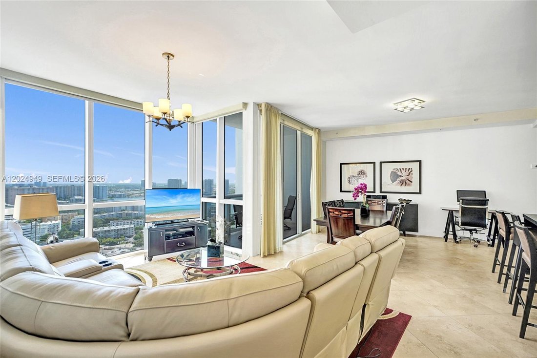 Condo in Sunny Isles Beach, Florida, United States 1 - 18003428