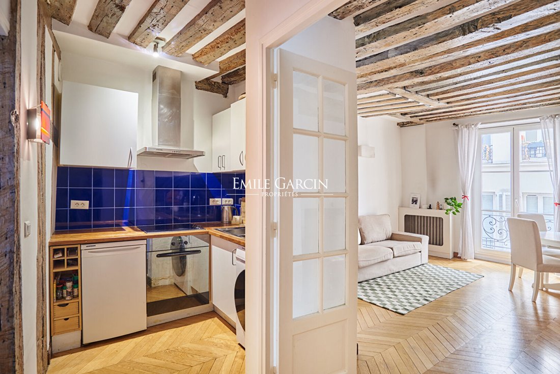 Apartment in Odéon, Paris 6e Arrondissement, Paris 3 - 18002503