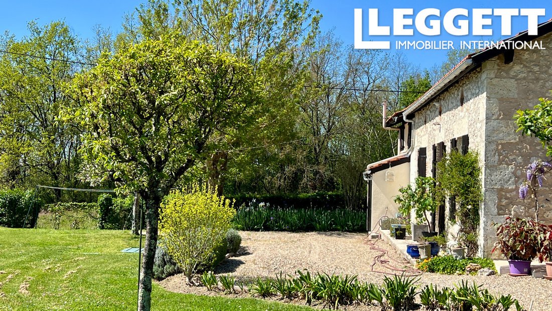 House in Eymet, Nouvelle-Aquitaine, France 1 - 17557935