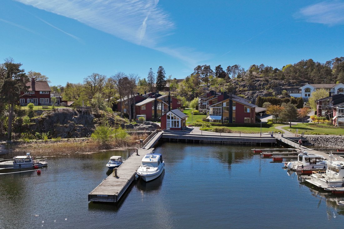 Apartment in Saltsjöbaden, Stockholm County, Sweden 2 - 18003139