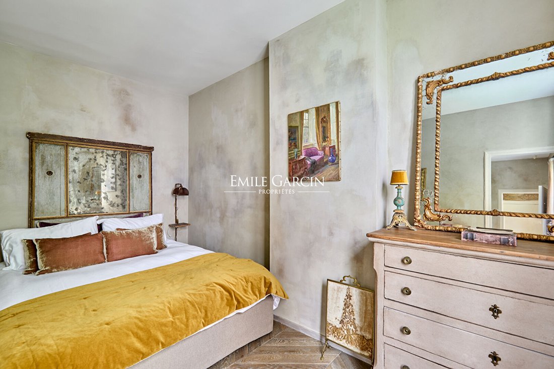 Apartment in Saint Gervais, Paris 4e Arrondissement, Paris 5 - 18002501