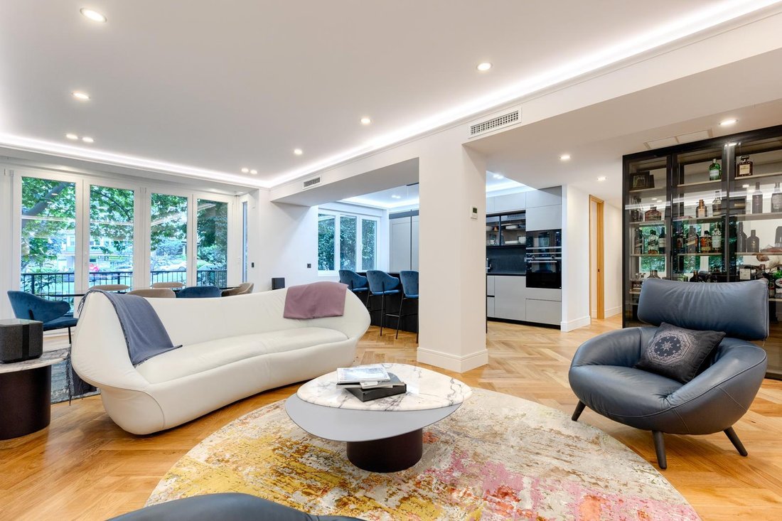 Apartment in Retiro, Madrid, Spain 2 - 18002281