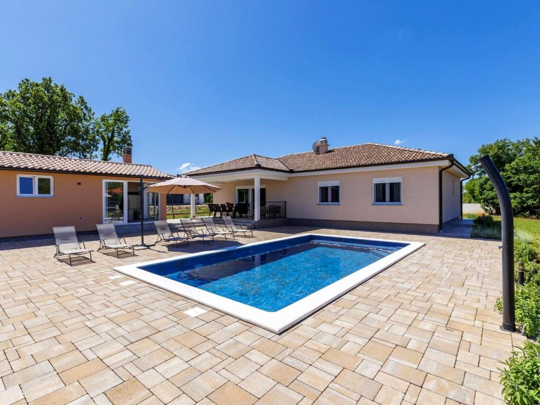 Villa in Labin, Istria County, Croatia 2 - 18002497