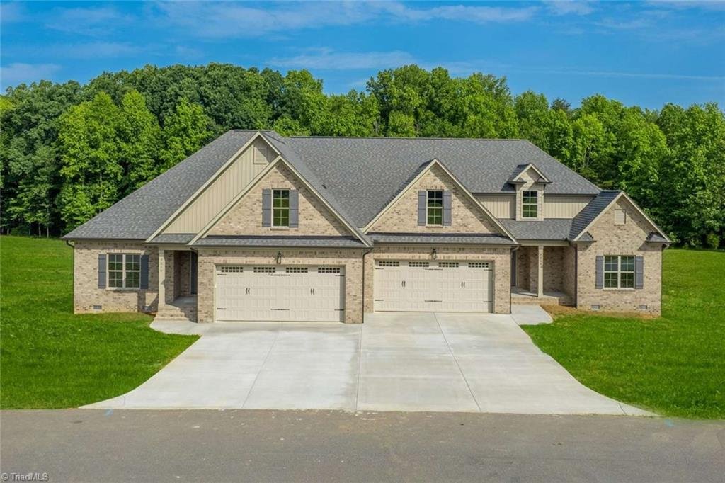 Townhouse in Summerfield, North Carolina, United States 2 - 18002068