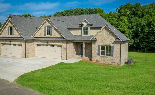 Townhouse in Summerfield, North Carolina, United States 1