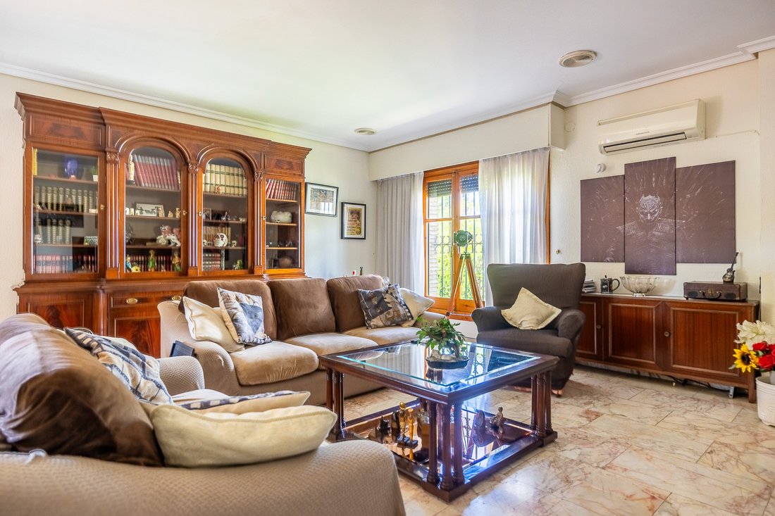 House in Distrito San Pablo-Santa Justa, Seville, Spain 2 - 18002301