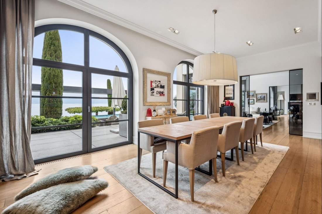 House in Bourg-en-Lavaux, Vaud, Switzerland 2 - 17851151