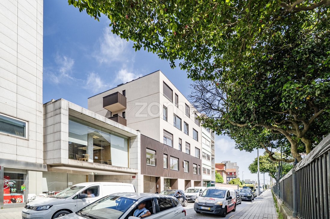 Apartment in Cedofeita, Santo Ildefonso, Se, Miragaia, Sao Nicolau e Vitoria, Porto District, Portugal 1 - 18002518