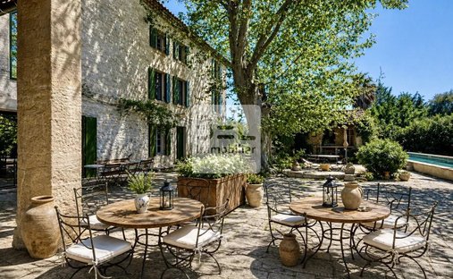 Maisons de campagne à Zone Nord Est Urbaine, Tarascon, France 1