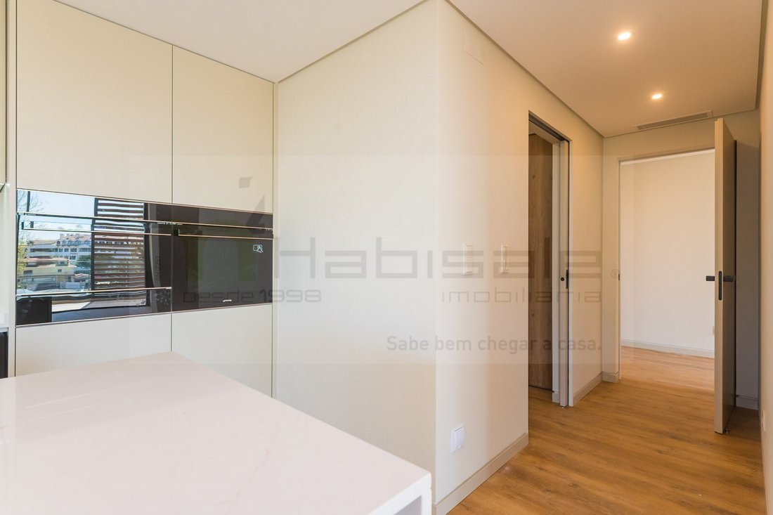 Apartment in Carcavelos e Parede, Lisbon, Portugal 5 - 18002479