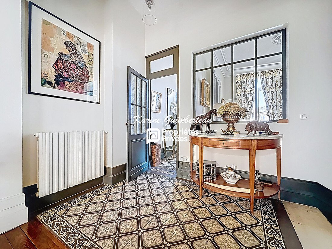 Villa in Libourne, Nouvelle-Aquitaine, France 2 - 18001076