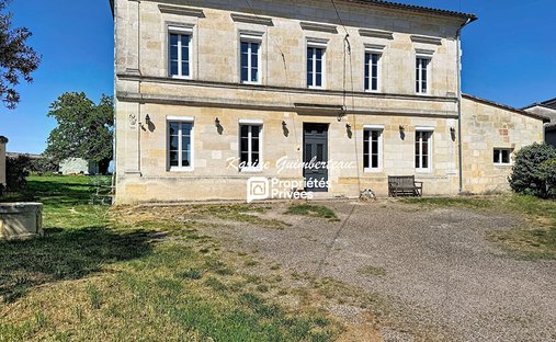 Villa in Saint-Émilion, Nouvelle-Aquitaine, France 1
