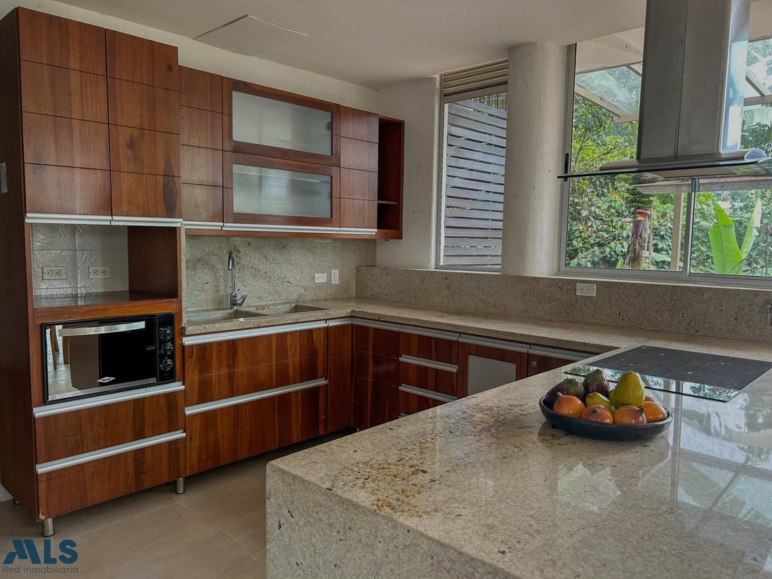 House in Envigado, Antioquia, Colombia 3 - 18003659