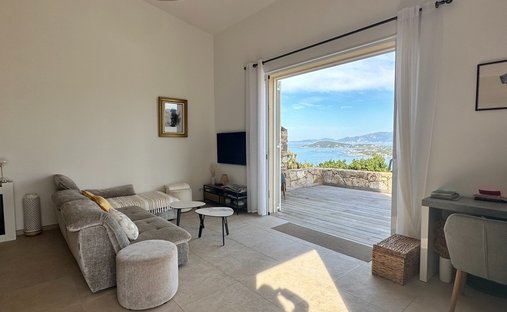 House in Pietrosella, Corsica, France 1