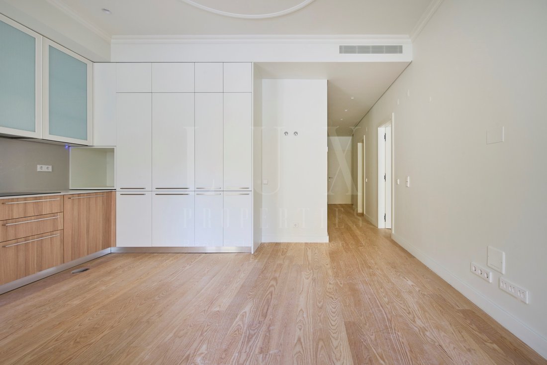 Apartment in Arroios, Lisbon, Portugal 4 - 18002484
