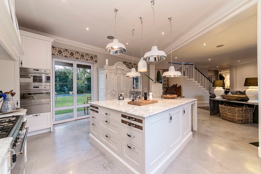 House in Illovo, Chislehurston, Gauteng 4 - 18002691