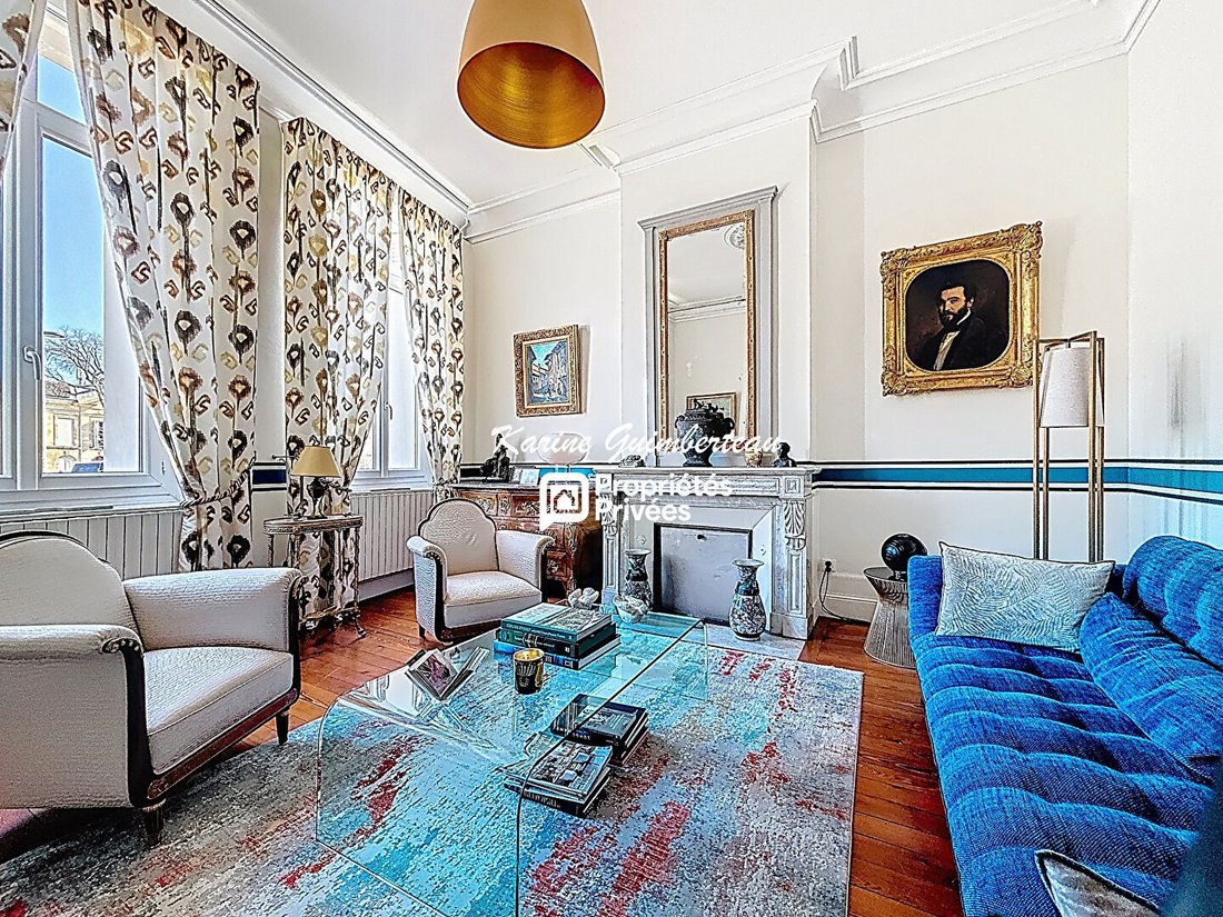Villa in Libourne, Nouvelle-Aquitaine, France 3 - 18001076