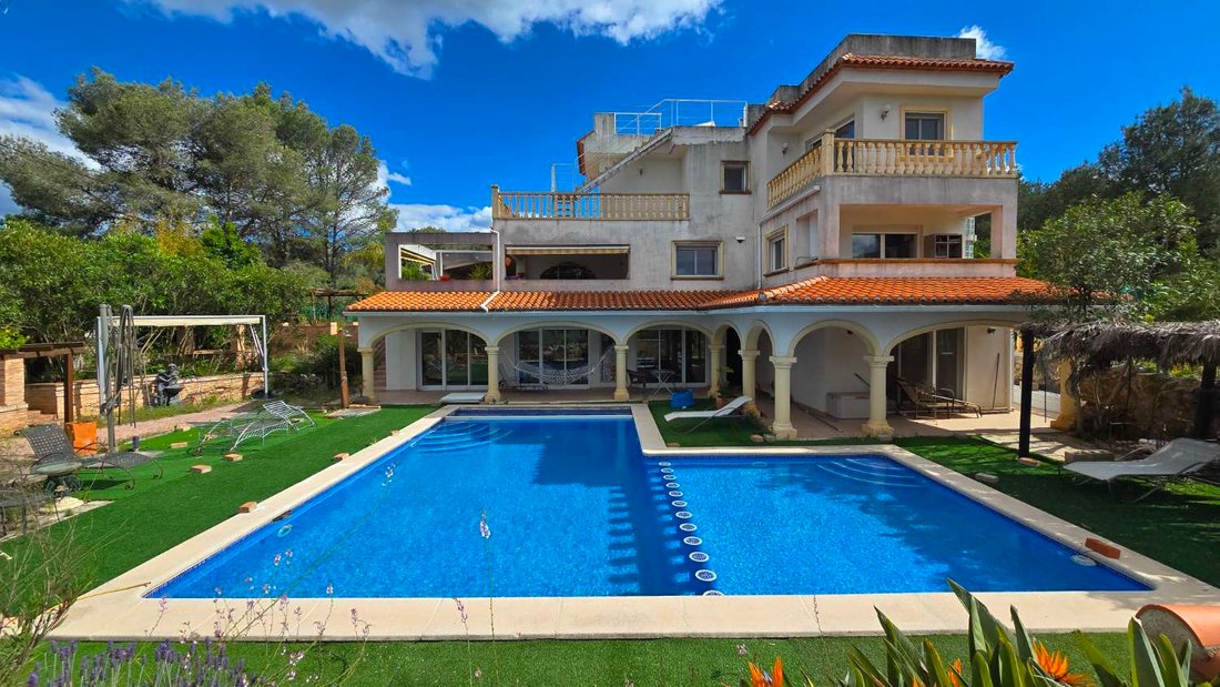 Villa in Vilallonga / Villalonga, Valencian Community, Spain 2 - 18002144