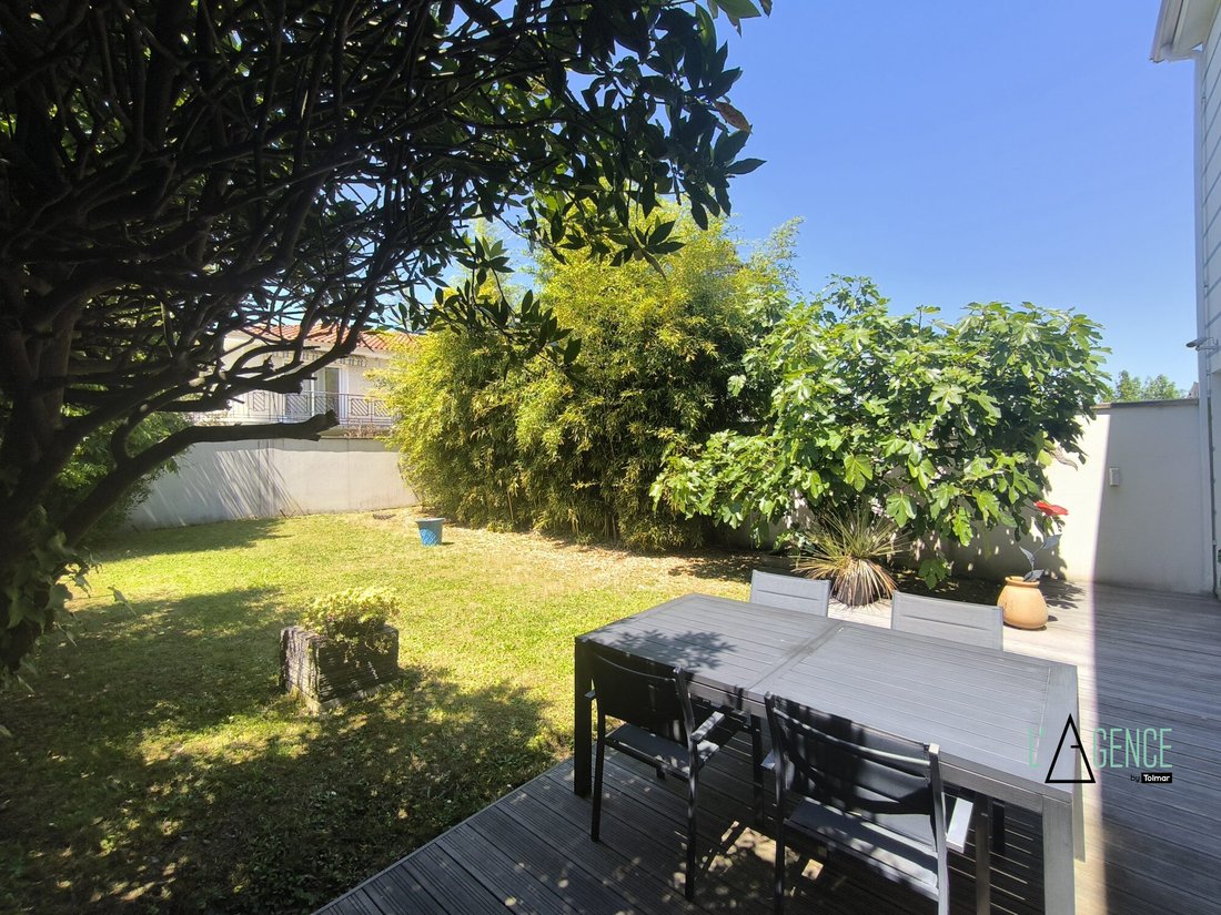 House in Bourg, Eysines, France 2 - 18003069