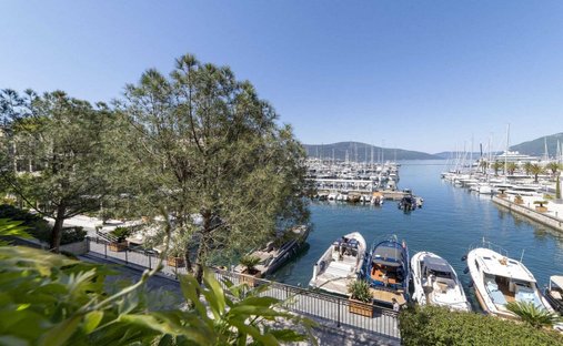 Apartment in Tivat, Tivat Municipality, Montenegro 1