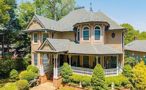 House in North Middletown, New Jersey, United States 1