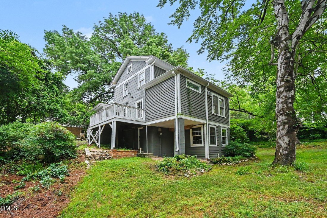 House in Chapel Hill, North Carolina, United States 2 - 18002025