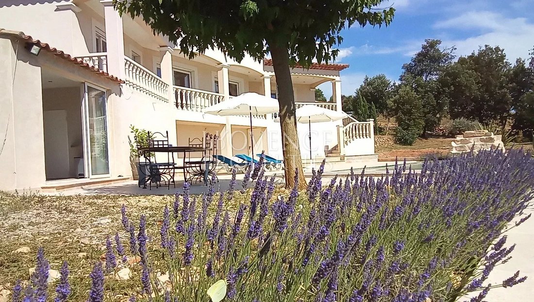 Villa in Barjols, Provence-Alpes-Côte d'Azur, France 4 - 16321847