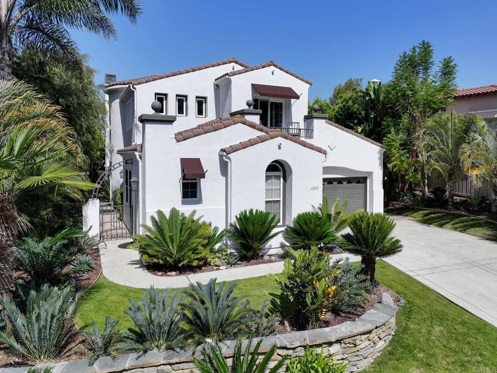 House in Carlsbad, California, United States 2 - 18001007