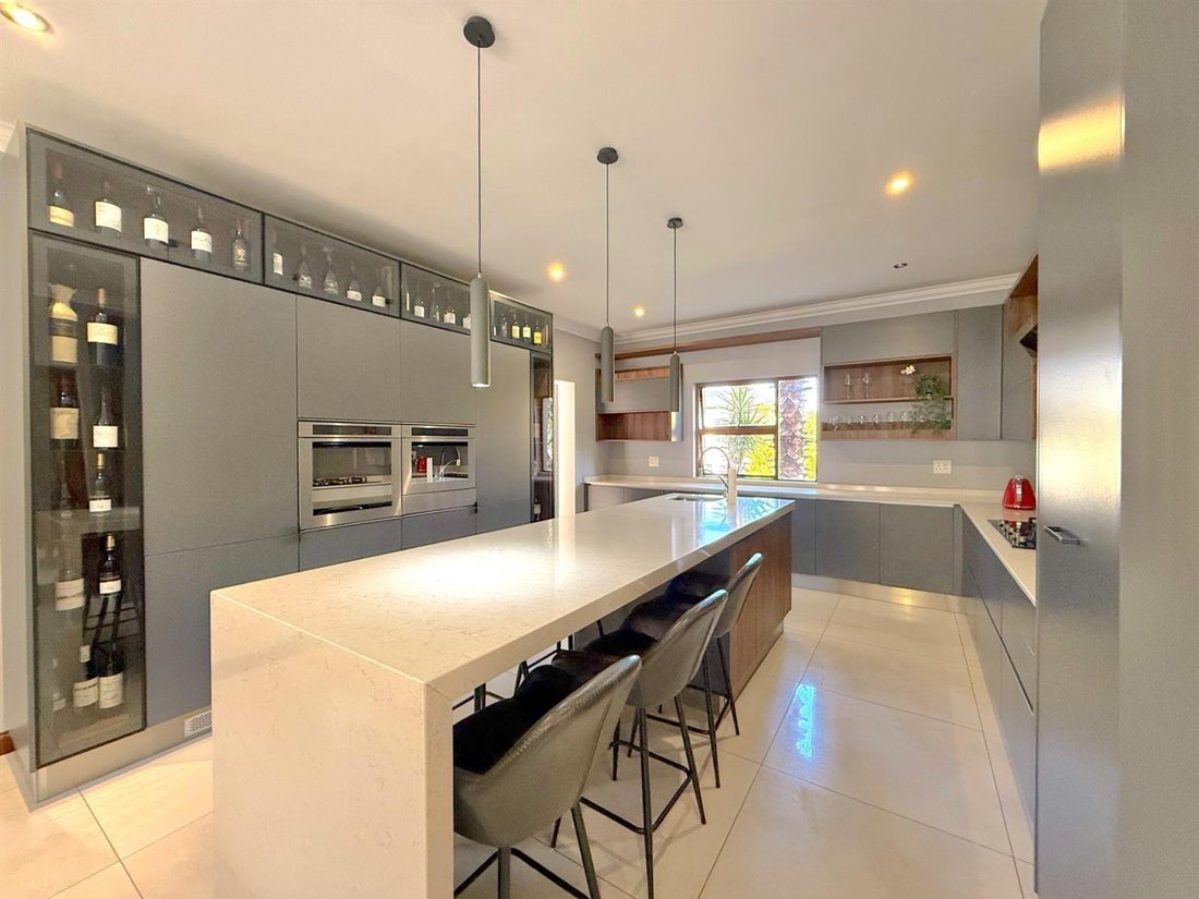 House in Dainfern Valley, Gauteng, South Africa 3 - 18002309