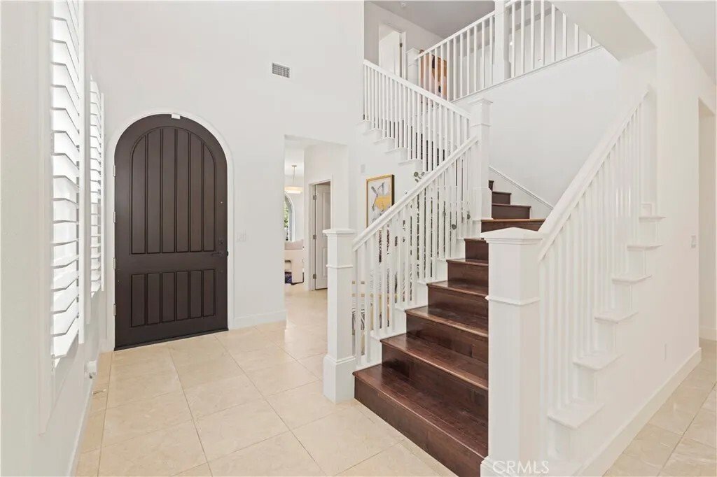 House in Irvine, California, United States 5 - 18001999