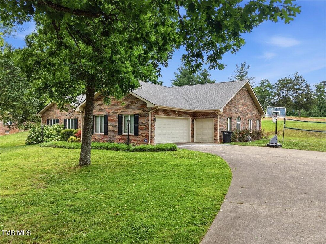 House in Greeneville, Tennessee, United States 5 - 18001737