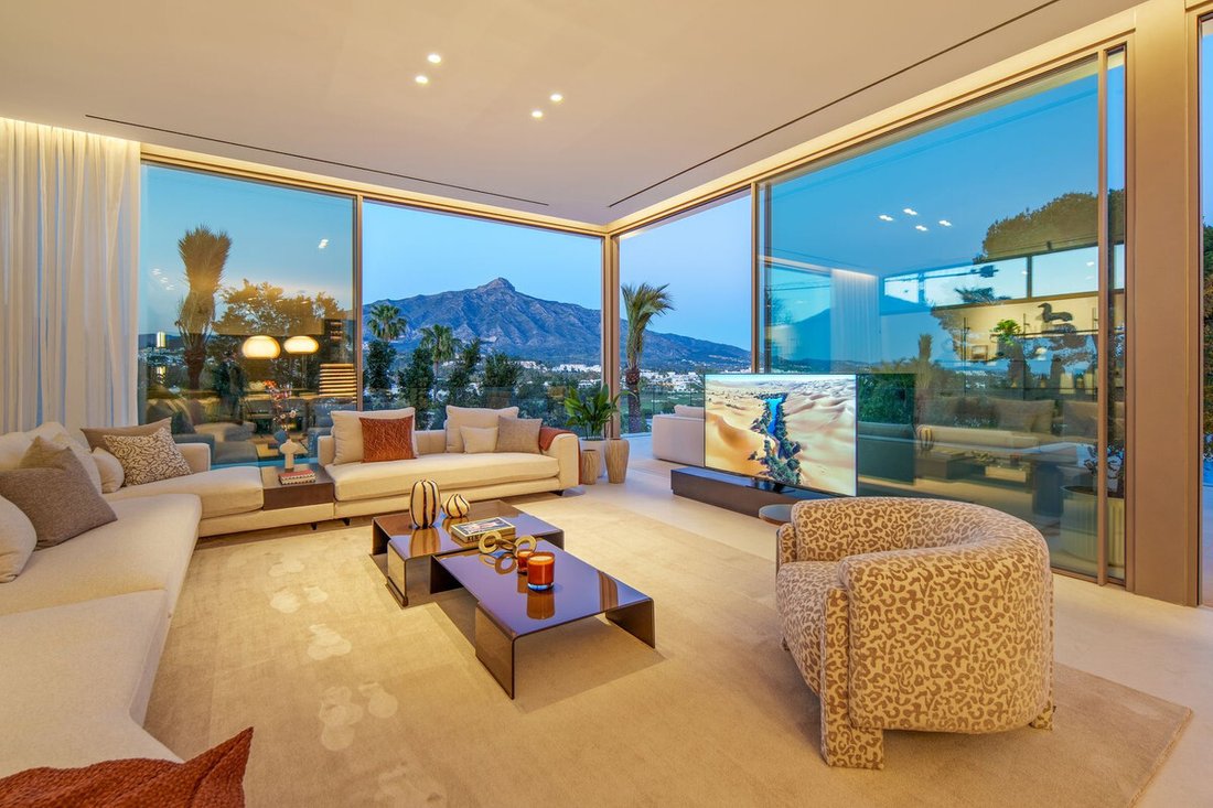 Villa in Puerto Banus, Marbella, Spain 3 - 18000874