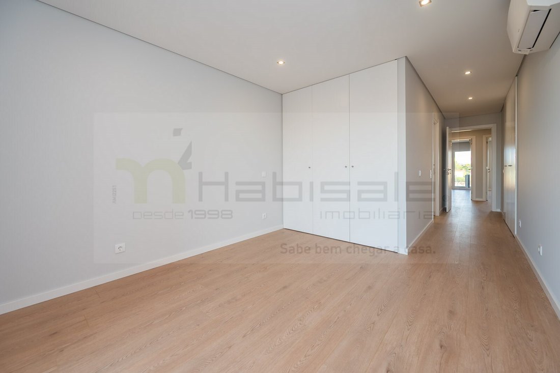 Apartment in Carcavelos e Parede, Lisbon, Portugal 2 - 18002466