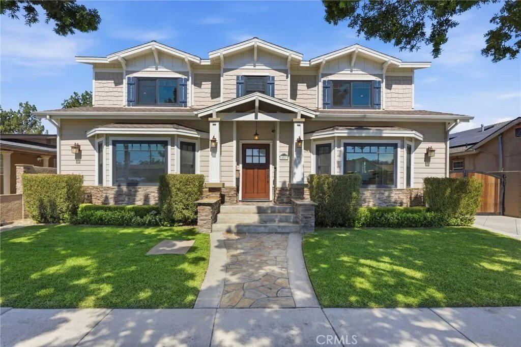 House in Downey, California, United States 3 - 17774793
