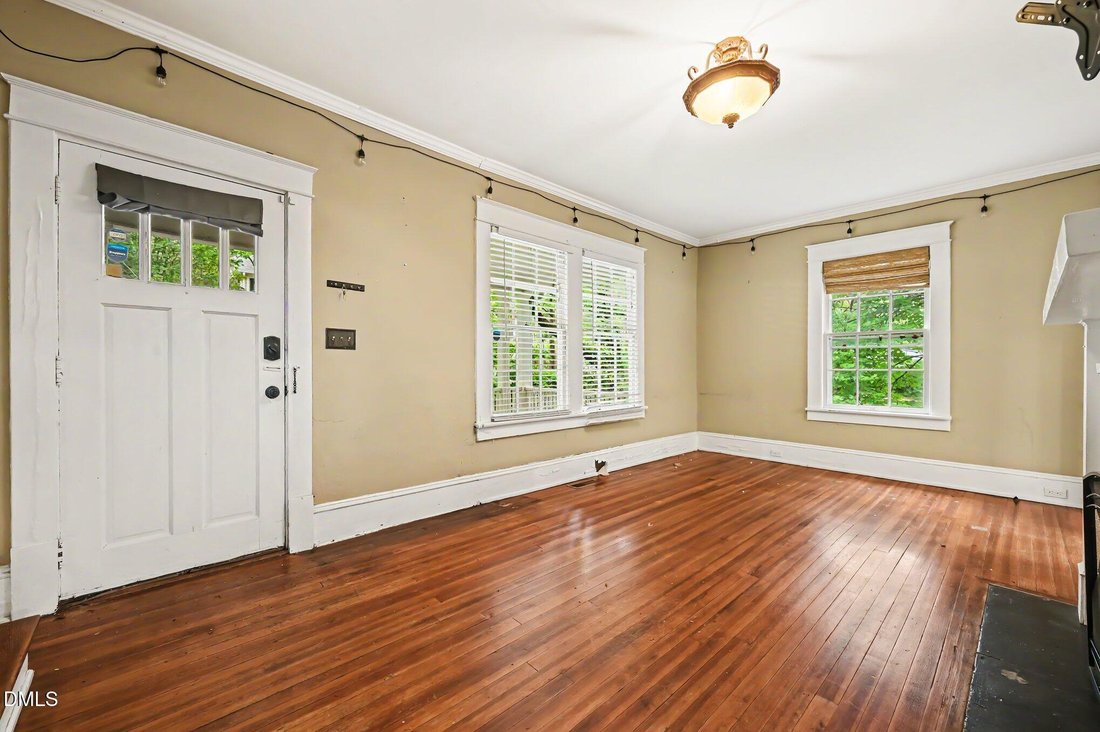 House in Chapel Hill, North Carolina, United States 3 - 18002025