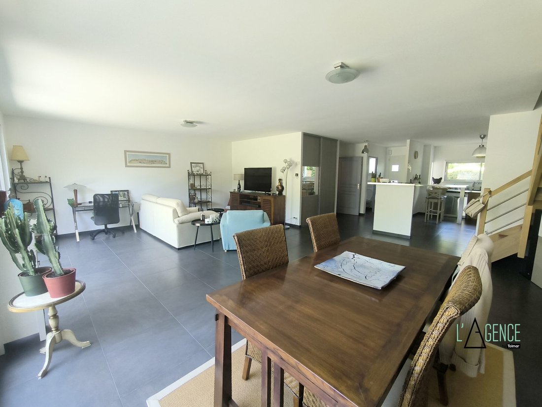 House in Bourg, Eysines, France 4 - 18003069
