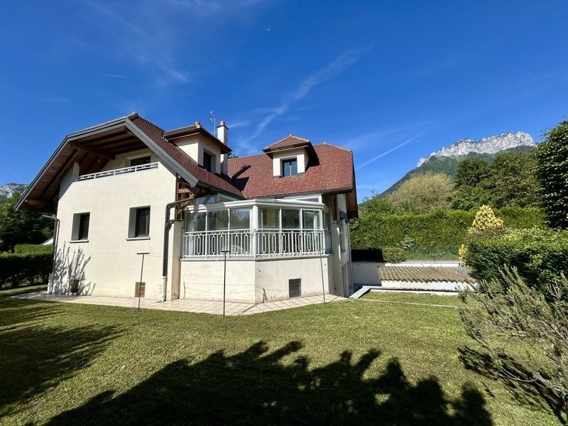House in Menthon-Saint-Bernard, Auvergne-Rhône-Alpes, France 2 - 18000848