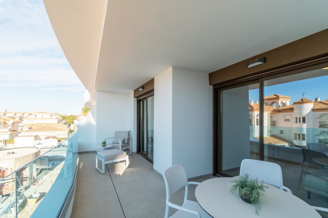 Apartment in Playa Flamenca, Orihuela, Valencian Community 1 - 15297639