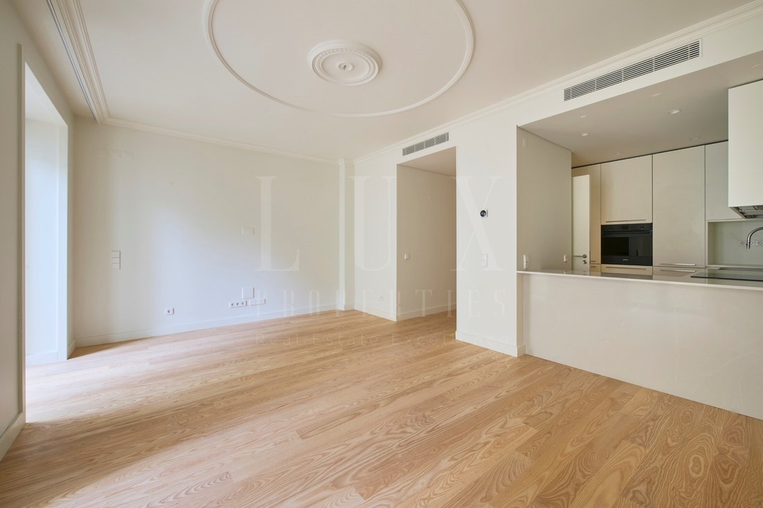 Apartment in Arroios, Lisbon, Portugal 5 - 18002488